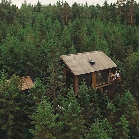 Hyssna Forest Resort Bagian luar foto